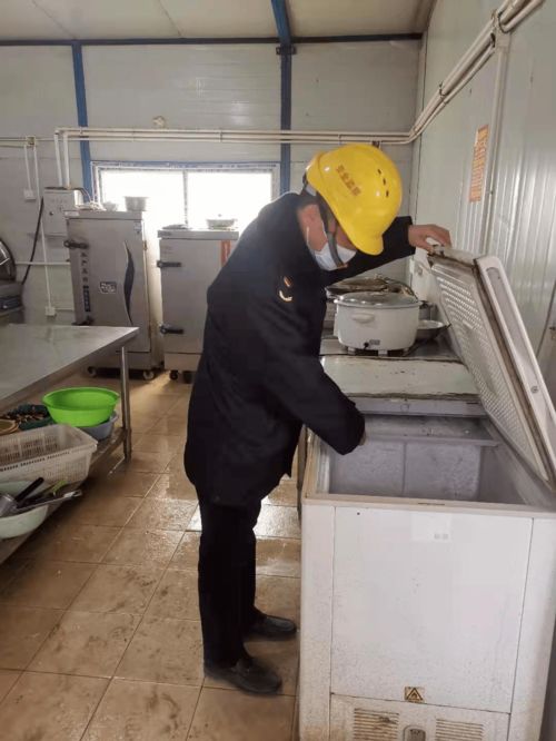 海門港新區分局服務中天項目，強化勞務派遣食品安全保障